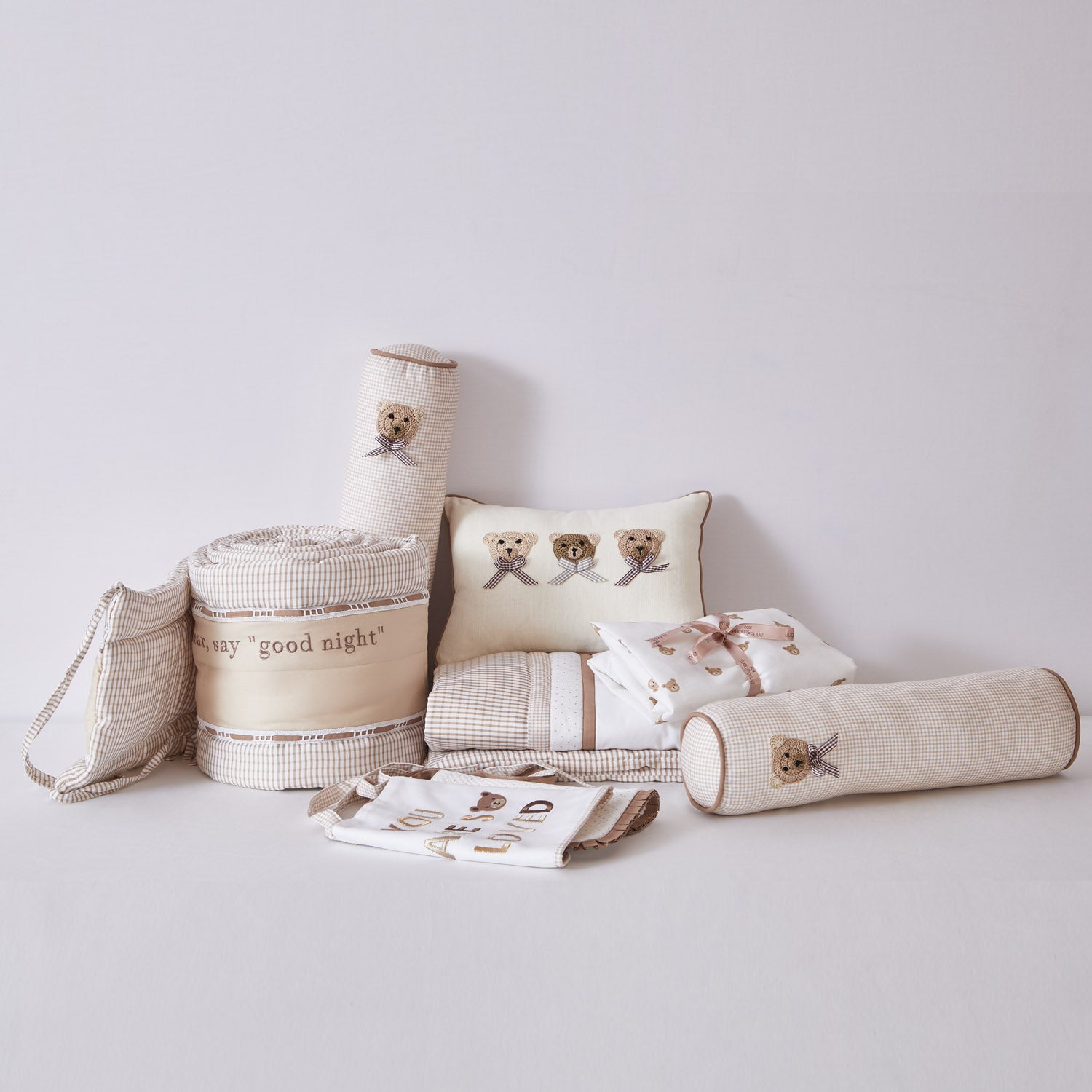 Teddy Crib Bedding Set - Set of Eight