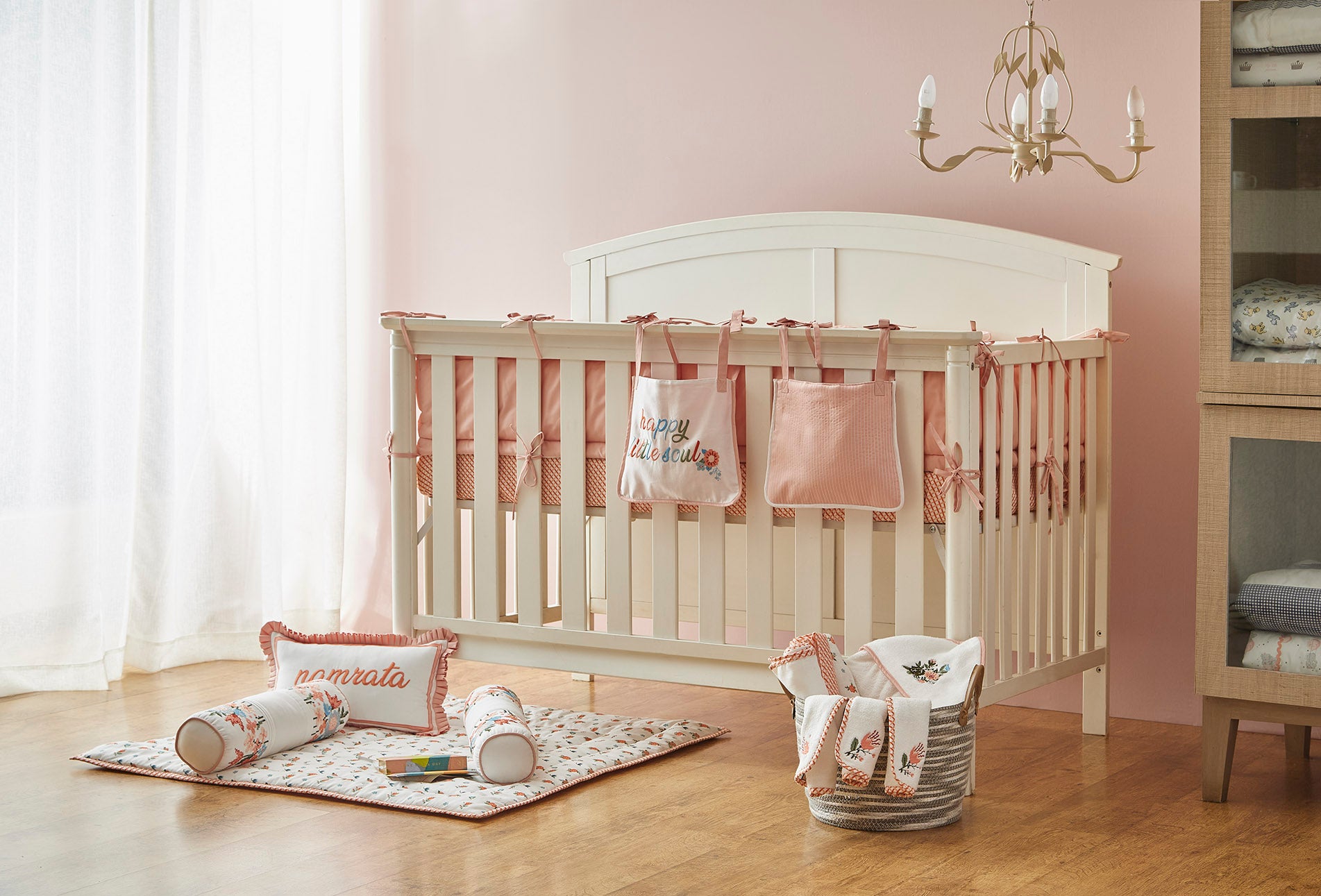 Blossom Crib Bedding - Set of Seven