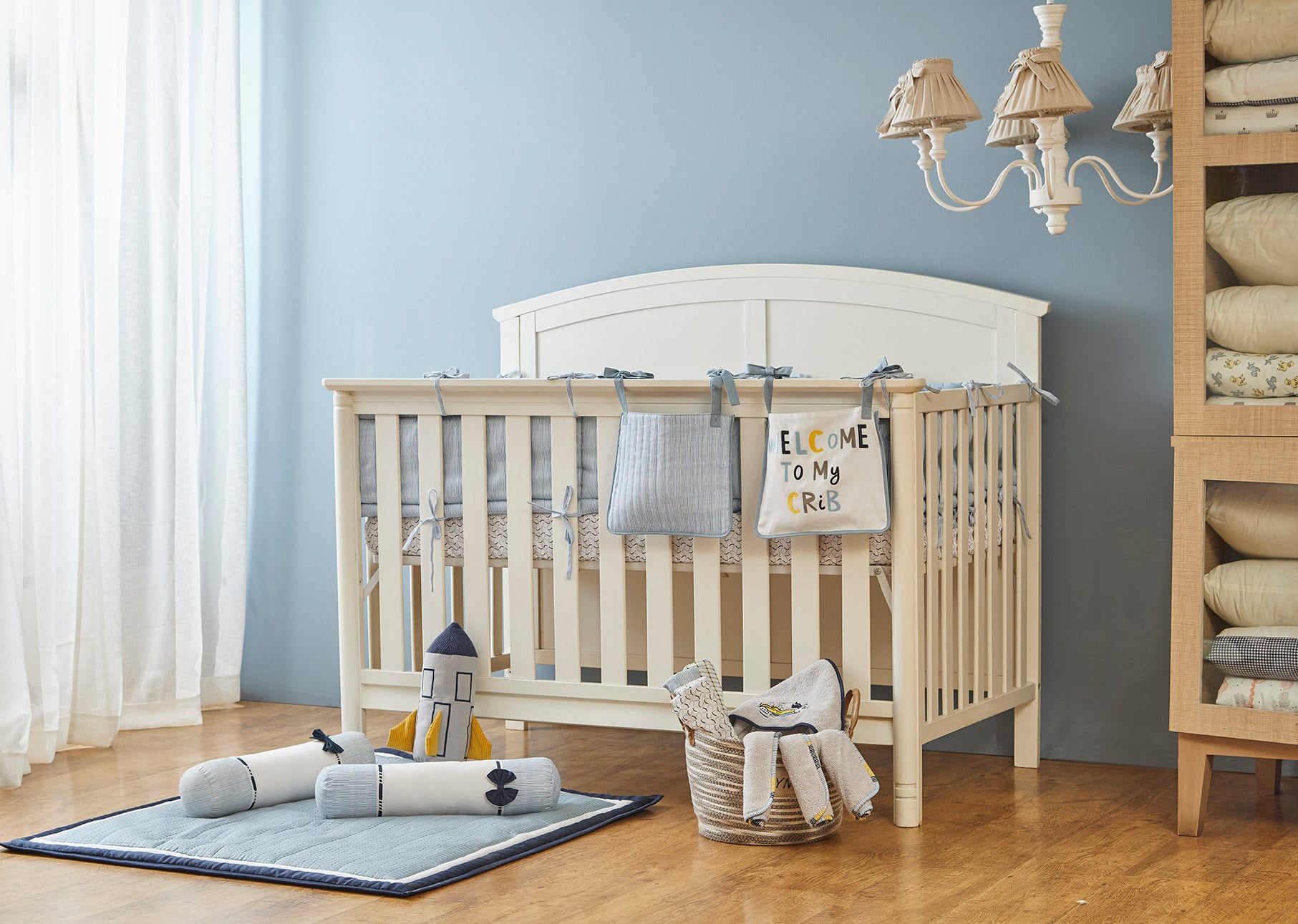 Odyssey Crib Bedding - Set of Eight