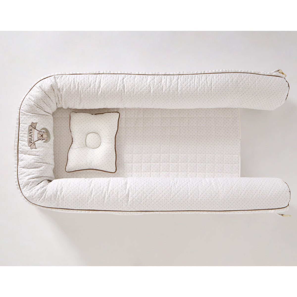 Polka Dots White Newborn Baby Nest